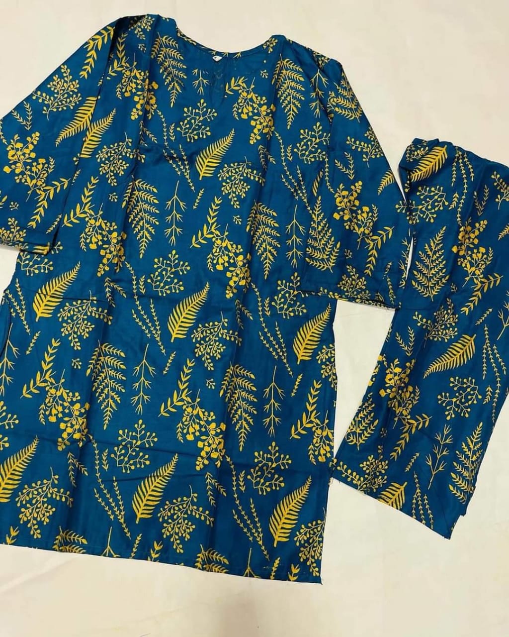 Floral Leaf Print